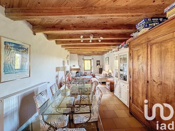 Maison rustique 13 pièces de 335 m² à Vinezac (07110)