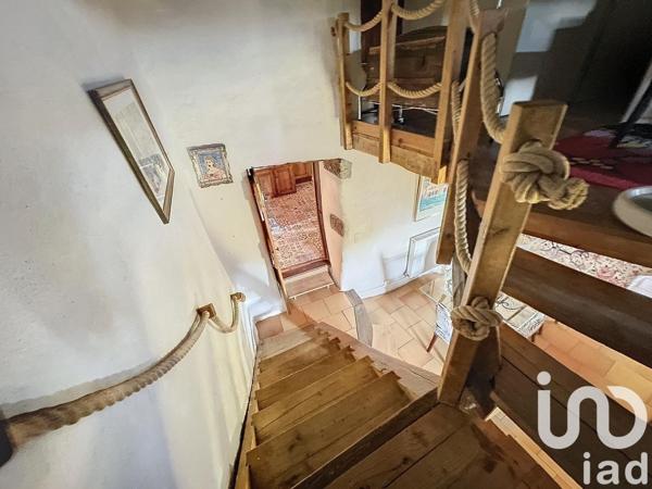 Maison rustique 13 pièces de 335 m² à Vinezac (07110)