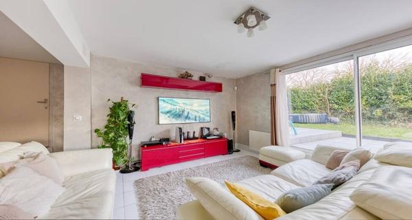 Maison Roissy En Brie 7 pièce(s) 134 m2