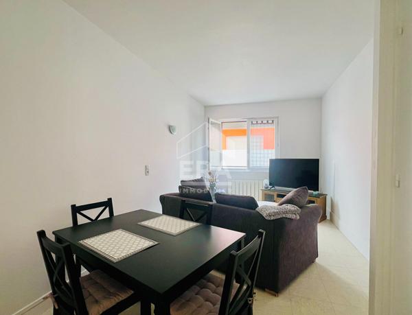 APPARTEMENT A DEUX PAS DE LA PLAGE - CENTRE ROYAN - VENDU LOUE