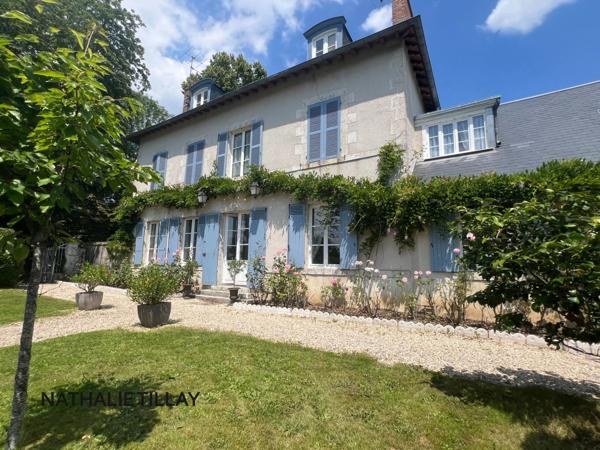 Saint-Jean-le-Blanc, proche Orleans, à vendre, maison de Maitre du XIXème de 423 m² habitables, avec piscine, parc arboré de 4 655 m²