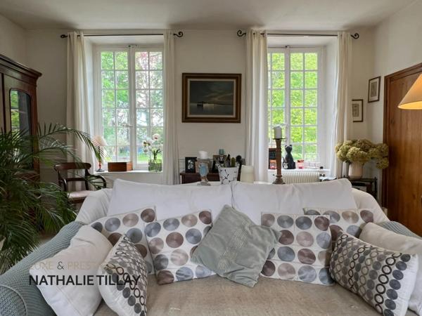 Saint-Jean-le-Blanc, proche Orleans, à vendre, maison de Maitre du XIXème de 423 m² habitables, avec piscine, parc arboré de 4 655 m²