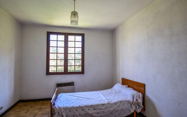 Maison à vendre    5 pièces •  Rochefort-du-Gard