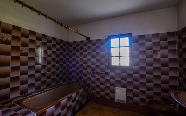 Maison à vendre    5 pièces •  Rochefort-du-Gard