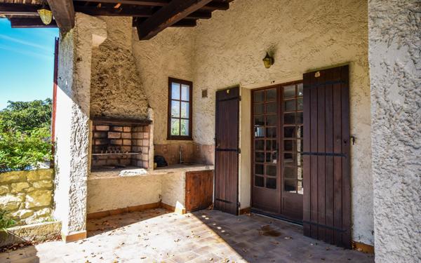 Maison à vendre    5 pièces •  Rochefort-du-Gard