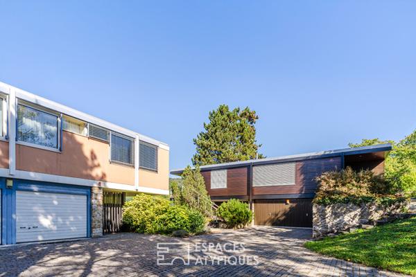 Propriété d’architecte iconique et son parc arboré aux portes des Vosges