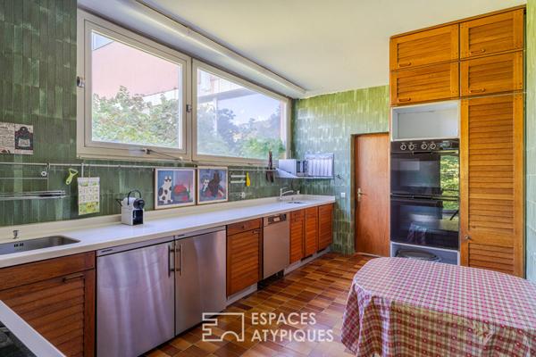 Propriété d’architecte iconique et son parc arboré aux portes des Vosges