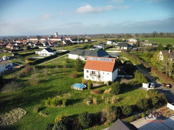 VENTE : maison architèque de 7 pièces (228 m²) à YZEURE