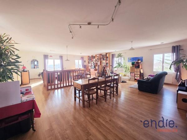 VENTE : maison architèque de 7 pièces (228 m²) à YZEURE