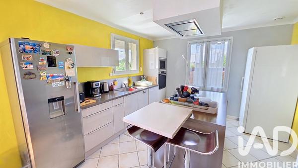 Maison à vendre 4 pièces 130 m² Saint-Jean-de-la-Ruelle