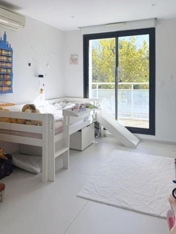 Lumière, calme et du potentiel pour cette superbe maison T3