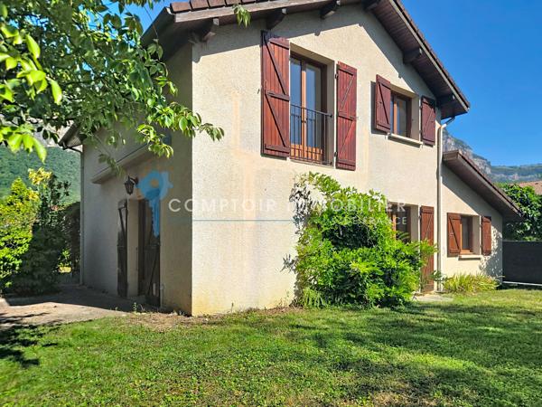 Maison 5 pièce(s) 3 chambre(s) 99 m²