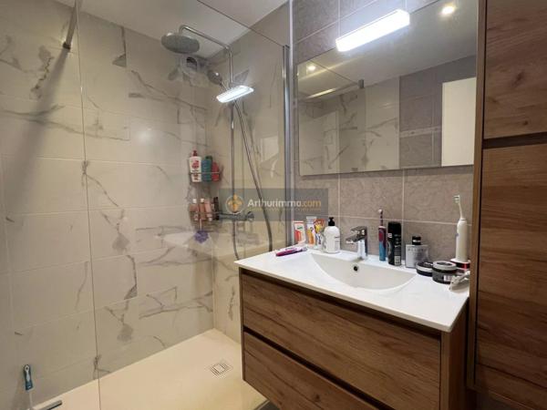 Location Appartement 3 pièces 67 m2 à Fréjus