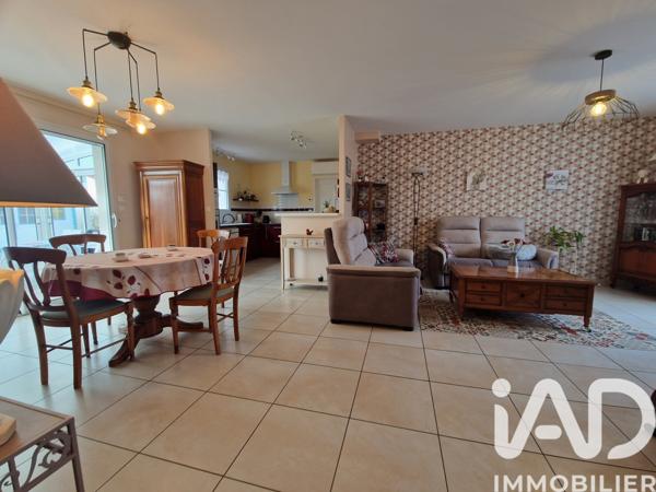 Maison à vendre 5 pièces 96 m² Saint-Hilaire-de-Riez