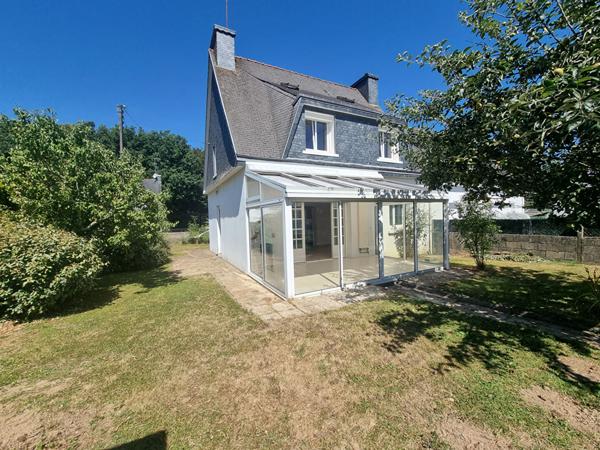 Maison à vendre à Quimperlé - 4 pièces, 3 chambres, jardin