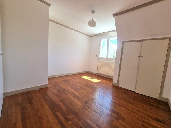 Maison à vendre à Quimperlé - 4 pièces, 3 chambres, jardin