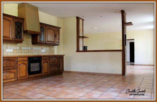 Maison à vendre 8 pièces Proche de MONTMOREAU SAINT CYBARD (16)