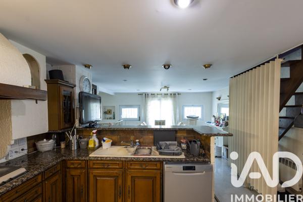 Maison à vendre 7 pièces 163 m² Longjumeau