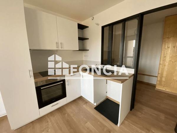 Location Studio 30.11 m² - 1-3 ALLEE DES RALLUERES Montlouis Sur Loire 37270