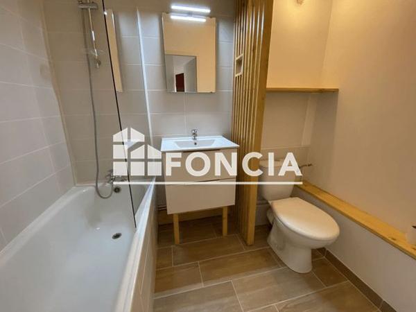 Location Studio 30.11 m² - 1-3 ALLEE DES RALLUERES Montlouis Sur Loire 37270