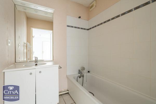 Appartement à vendre 2 pièces 56m² Joué-lès-Tours (37300)