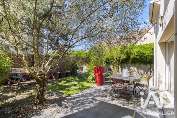 Maison à vendre 7 pièces 197,71 m² Saclay