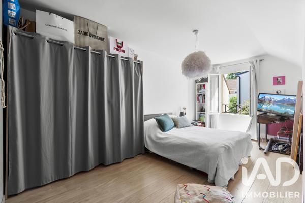Maison à vendre 7 pièces 197,71 m² Saclay