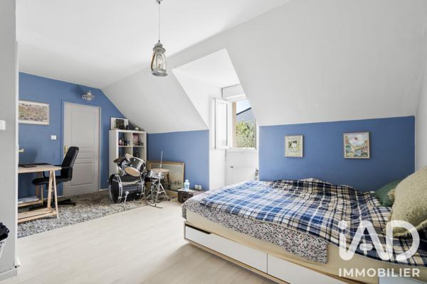 Maison à vendre 7 pièces 197,71 m² Saclay