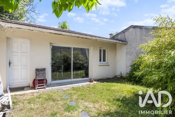 Maison à vendre 7 pièces 197,71 m² Saclay
