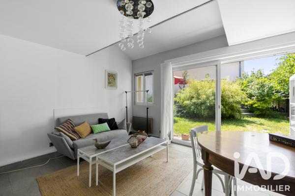 Maison à vendre 7 pièces 197,71 m² Saclay