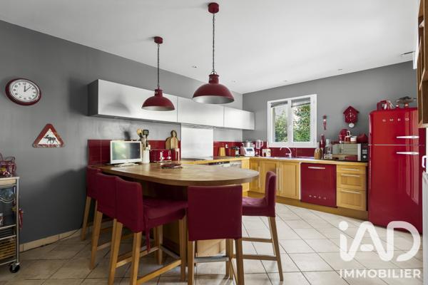 Maison à vendre 7 pièces 197,71 m² Saclay