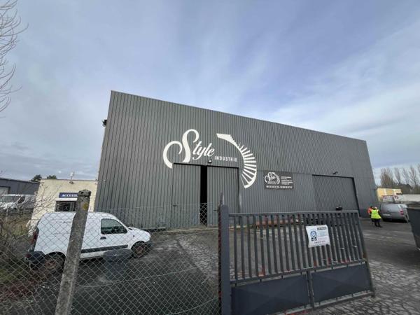 Location / Local Industriel / Bâtiment à Gauchy (02430)