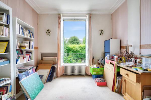 Maison Chatou - HOTEL DE VILLE