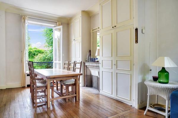 Maison Chatou - HOTEL DE VILLE