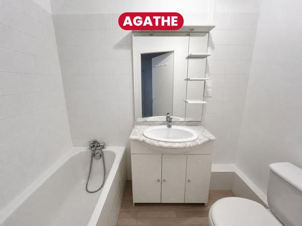 Studio Lille Centre 26.34 m2 - Proximité immédiate des gares (Agathe)
