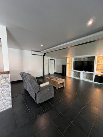 Coup de cœur assuré -Maison moderne avec studio indépendant KOUROU (973)