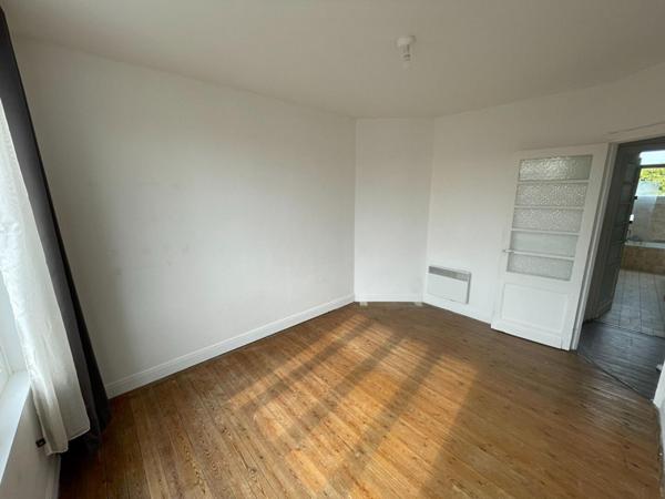 A LOUER : T2 à LAMBERSART • • 585 € CC • Réf. 2929303-00