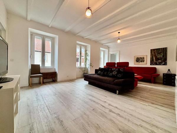 APPARTEMENT RÉNOVÉ 90 m²- CENTRE BEAUCOURT