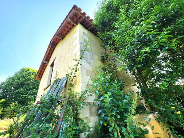 MONTFORT EN CHALOSSE - Grange 150m² - TERRAIN 2900m²