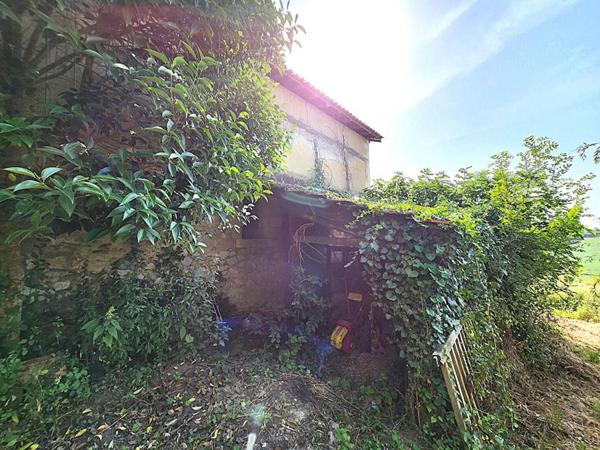 MONTFORT EN CHALOSSE - Grange 150m² - TERRAIN 2900m²