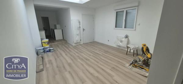 Appartement à louer 2 pièces 53.5m² Carvin (62220)