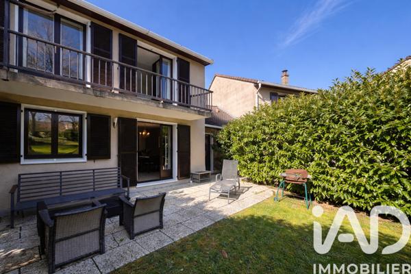 Maison à vendre 6 pièces 135 m² Saint-Germain-en-Laye