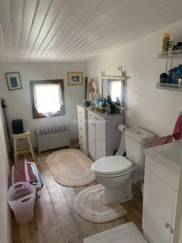 Vente                                                      Maison de village
                        
                     1 pièces                      71 m2                     à La Mure-Argens
