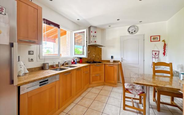 Maison à vendre    4 pièces • 101 m2 Toulouse