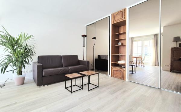 Appartement
                                                                                                                                                                                                                                                                                                                        2 pièce(s)                                                                                                                                                                                                          1 chambre(s)                                                                                                                                                                                                          48  m²