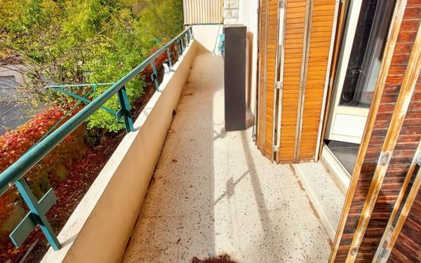 Maison à vendre    11 pièces •  Manosque