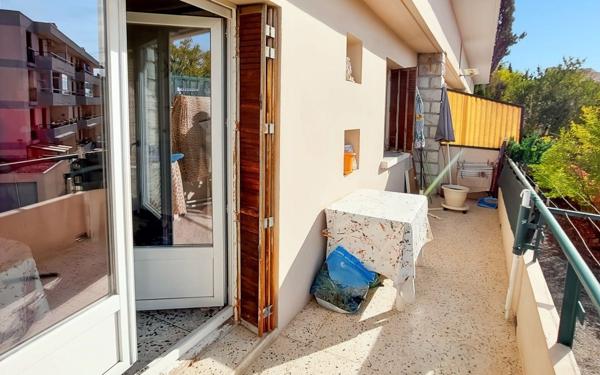 Maison à vendre    11 pièces •  Manosque