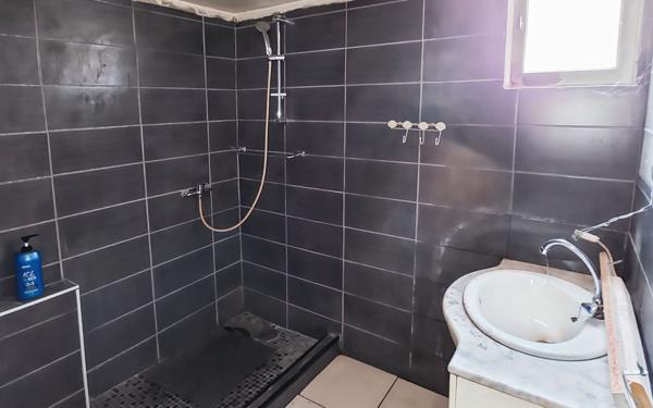 Maison à vendre    11 pièces •  Manosque