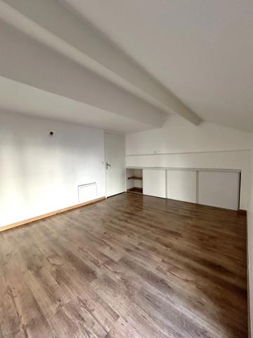 Dpt Val de Marne (94), à vendre CHAMPIGNY SUR MARNE appartement T4 de 80,85 m²