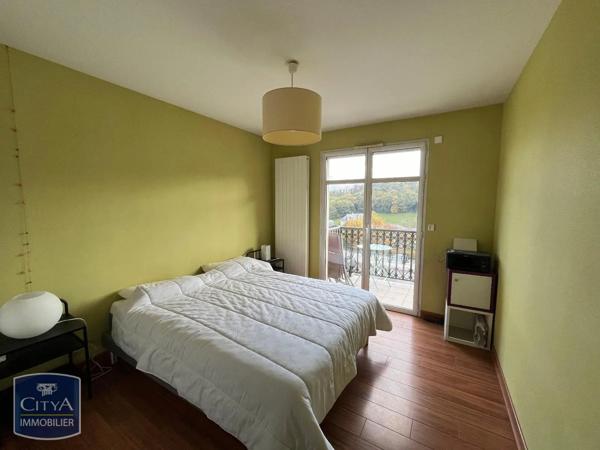 Appartement à louer 4 pièces 89.77m² Jacob-Bellecombette (73000)